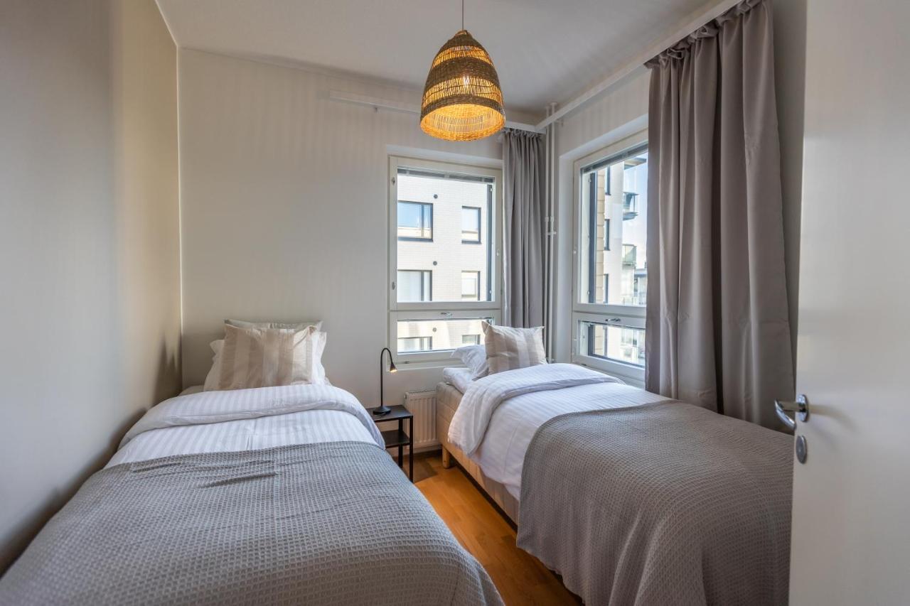 רובניימי Quality Suite With Sauna - 2 Bedrooms - Brand New 2022 מראה חיצוני תמונה