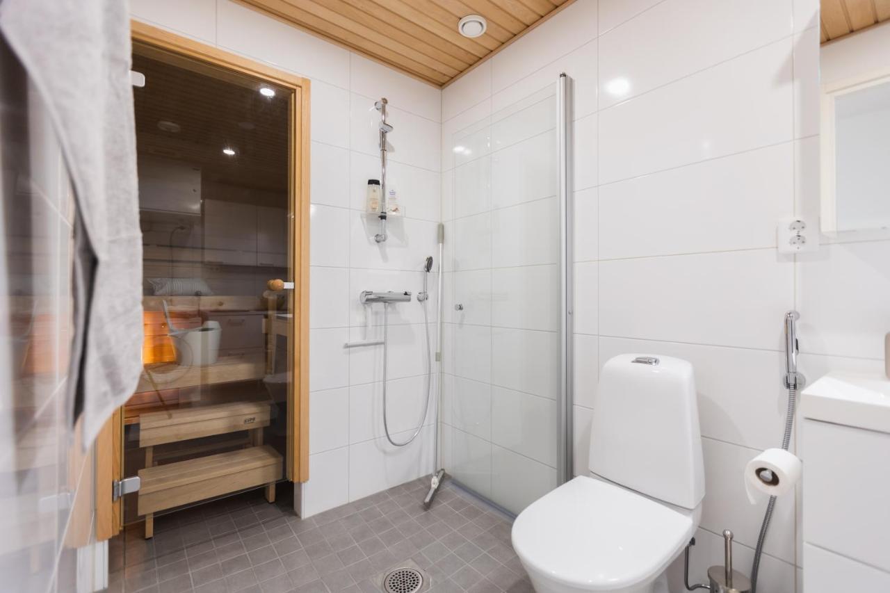 רובניימי Quality Suite With Sauna - 2 Bedrooms - Brand New 2022 מראה חיצוני תמונה
